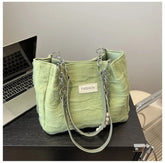 Vintage solid color woman pearl tote bag